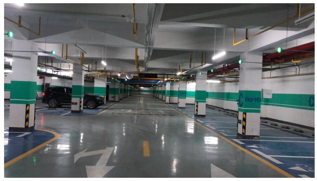 Mobile app Yes Parking Guidance Seamless Integration with Credit Card Cash and Mobile Payment